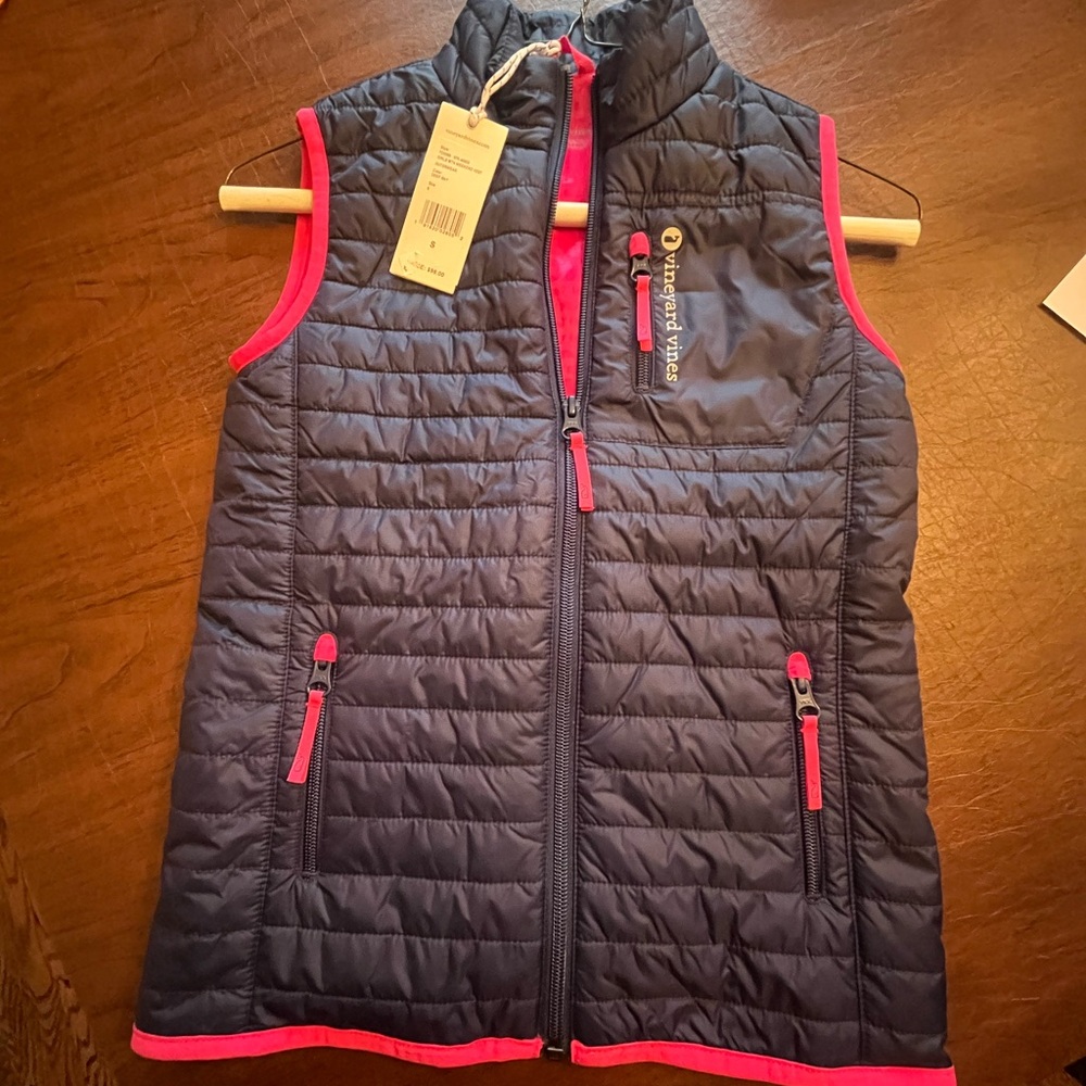 NWT vineyard vines girls vest nwt